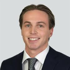 I'm happy to share that I am a month into my new role as a Financial  Analyst