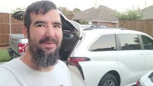 HOW TO REPLACE(DIY) TAILGATE/TRUNK DOOR ON 2011 TO 2020 TOYOTA SIENNA.