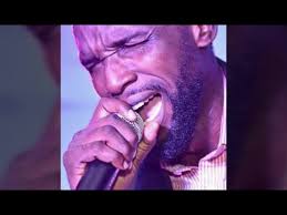 OLUWALONIBISI INTENSE WORSHIP SESSION AT PWW IV