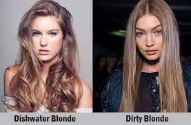 Usually a sandy blonde and a light blonde mixed in chunky alternating sections. 5 Majestic Dishwater Blonde Hairstyles Hairstylecamp Hair Styles Dishwater Blonde Blonde Hair Looks
