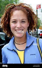 K30634jbu sd05 12 2003 celebrities out nyc shauna mitchell credit hi-res  stock photography and images