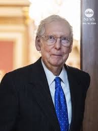 Senate Republican Leader Mitch McConnell fell during the Senate Republican  lunch