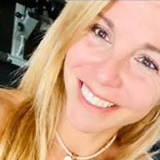 Coral Reef Magnet Dance