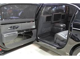 With a vehicle weight of over 7,000 pounds, the numbers produced by the enormous motor are impressive. 2012 Maybach Landaulet 62s Convertible For Sale Classiccars Com Cc 817378