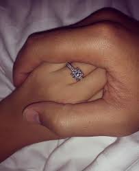 Oltre 700mila like in circa 24 ore per il post di elettra lamborghini che ricorda ai fan l'uscita del suo ep. Elettra Lamborghini Si Sposa Chi E Il Marito Afrojack Radio Deejay