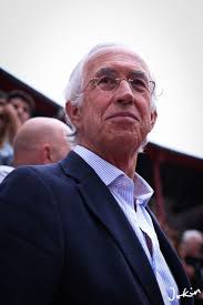 Salida a hombros para la historia en Azpeitia: Colombo, Joaquín Murteira,  el mayoral y Joxin Iriarte