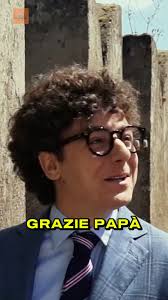 Un giorno tutto questo sarà tuo! 🤣, Antonio Albanese scena divertente dal  trailer di Cetto c'è senzadubbiamente, #antonioalbanese #cettolaqualunque  #risate #divertente #comicitàitaliana