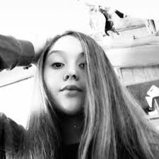 Aly Alvarez (@AlyAlva78375642)