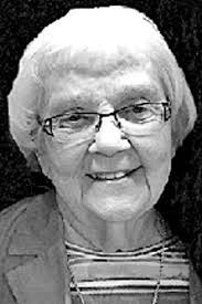 Amelia Hagen's Instagram, Twitter & Facebook