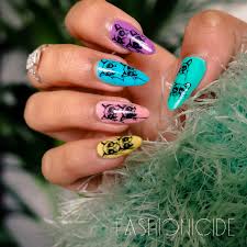 I'Ve Been Looking Into Nail Stamping And I'M A Little Confused. How Do  People Get The Layered Outline Look With Different Colors? Does Anyone Know  Of A Good Tutorial Video That Explains
