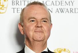 Entering the populist Pyongyang