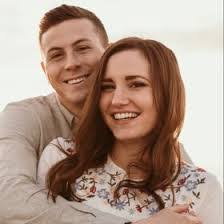 Kyla Bennett's Instagram, Twitter & Facebook