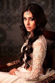 If you're thinking about possibly skipping your trial because indian wedding hairstyle fail! Hairstyles For Indian Wedding 20 Showy Bridal Hairstyles
