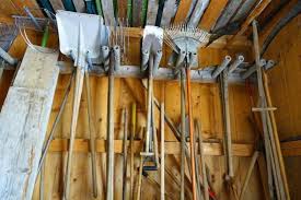 Diy garden tool storage rack. How To Organize Large Gardening Tools 30 Ideas And Diy Storage Solutions