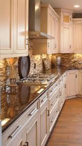 100 Simple And Elegant Cream Colored Kitchen Cabinets Design Ideas Https Decorspac Elegant Kitchen Design Kitchen Inspiration Design Glazed Kitchen Cabinets