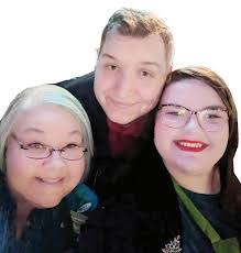 Mike Fretz's Instagram, Twitter & Facebook