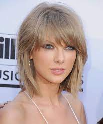 30 Medium Hairstyles With Layers For Women Haircuts Hairstyles 2021 Ash Blonde Hair Colour Medium Hair Styles Short Hairstyles For Thick Hair