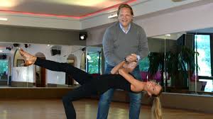 Maybe you would like to learn more about one of these? Bjorn Freitag Privat Liebe Geht Durch Den Magen Fur Diese Frau Kocht Der Tv Koch Privat News De
