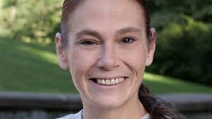 Heather Fowler's Instagram, Twitter & Facebook