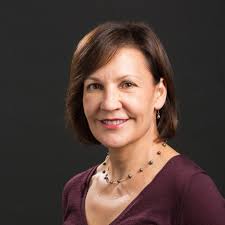 Regulation of Endothelial Cell Specialization