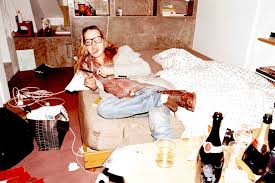 Chaotische weihnachten bei den mccallisters, morgen geht's auf die reise nach paris. Kevin Allein Zu Haus Was Wurde Aus Macaulay Culkin Wir Haben Ihn In Paris Besucht Seite 2 Von 3 Musikexpress