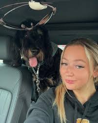 Alexis Hutton's Instagram, Twitter & Facebook