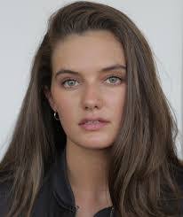 Rebecca Stone's Instagram, Twitter & Facebook