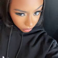 𝐃𝐚𝐫𝐚 𝐖𝐚𝐥𝐤𝐞𝐫 (@daraawalker) • Instagram photos and videos