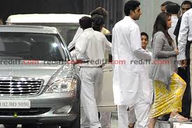 The sedan is packed with airbags that provide protection to all occupants in the event of a crash and now can be fitted with an optional rear airbag for the head and neck area. Amitabh Bachchan S Old Mercedes Benz S Class Put Up For Sale At Olx For Rs 9 99 Lakh