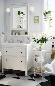 5 Easy Bathroom Updates You Can Do Yourself On A Budget Amenager Petite Salle De Bain Meuble Salle De Bain Ikea Salle De Bain Ikea