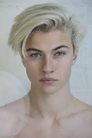 Uberhommes Lucky Blue Smith Lucky Blue Mens Hairstyles