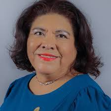 Carmen Arceo's Instagram, Twitter & Facebook