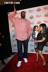 Greenlau A Fluffy Post About Shaq Doing Charity To Help Ease Your Tension Before The Game Today