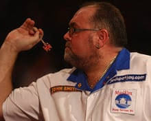 Hankey plays through the jitters to reclaim world title