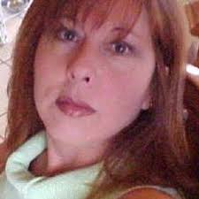 Leslie McMichael (@LeslieLvsU)