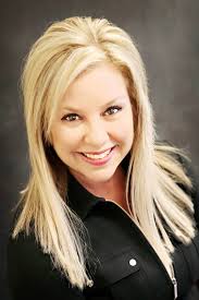 Shari Griffin's Instagram, Twitter & Facebook