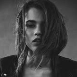 Pauline Hoarau by Billy Rood (Portrait)