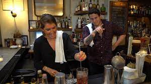 Here's What It Takes To Be A Bartender In New York City