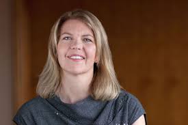 The honourable catherine mckenna was elected as the first female member of parliament for ottawa centre in 2015. Catherine Mckenna M Professionals Squire Patton Boggs