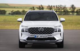 Hyundai santa fe facelift 2021 chính thức ra mắt thị trường việt nam với tổng cộng 6 lựa chọn phiên bản, trong đó bao gồm cả lựa chọn hyundai santa fe thế hệ mới với nguyên lý thiết kế nội thất hmi (human machine interface), giúp việc sử dụng và thao tác thực tế. Hyundai Santafe 2021 Gia Xe Santafe 2021 Bao Nhieu Otosaigonvn Com