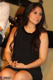 Wulan guritno telanjang - 56 photo