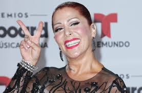 Hace aproximadamente 30 años, surgió el rumor de que entre paulina rubio y alejandra guzmán existía una rivalidad, y no precisamente se trataba por quién de las dos era más talentosa o con más. Esto Es Muy Cruel Alejandra Guzman Asegura Que Ya Se Encuentra Bien Despues De La Cirugia La Opinion