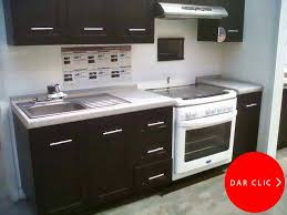 Especialistas en creatividad, belleza y funcionalidad para cocinas integrales de la más alta calidad teniendo como principio fundamental el equilibrio entre diseño, calidad y precio. Cocina Integral Grecia 2 40m Disenada Para Estufa Incassa Muebles