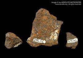 Medium rocks have a range of 1 s, 2 m, and 3 l and use roughly the same armor class adjustments as a sling stone. Meteorite Collecting How Much Are Meteorites Worth