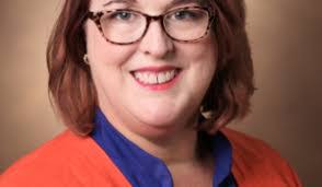 Lea Evans's Instagram, Twitter & Facebook