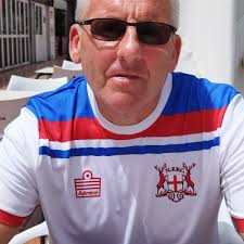 Any bars in Amadores showing football, don't really want to go into PR.  Arriving