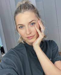 lena gercke i did an igtv video showing you my daily facebook