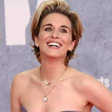 Vicky McClure's BBC thriller The Replacement just hit Netflix and is  already topping the charts. Tap below to see why everyone's watching 👇️