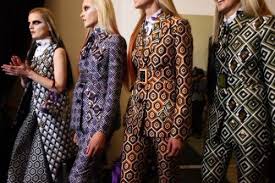 The Business Of Fashion Bof Fashion Geometric Print Fashion Suit Fashion