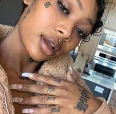 Summer walker song meanings and interpretations with user discussion. 9 Summer Walker Ideas Black Girl Aesthetic Black Beauties Pretty People
